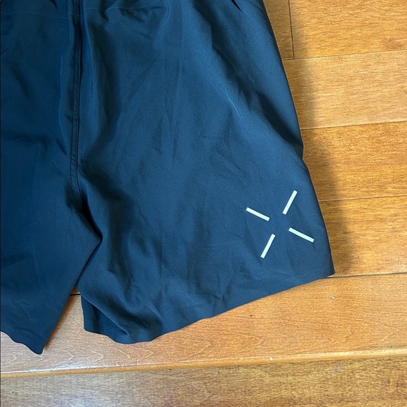 NWOT Ten Thousand Black Interval Short (Liner) 7" Size Small, Medium & Large - Picture 4 of 5